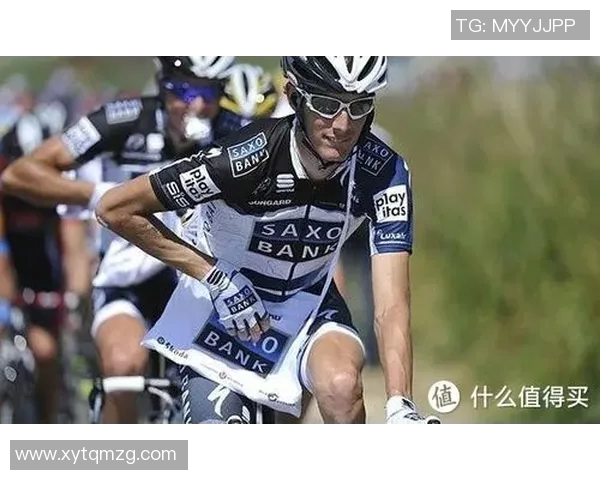 足球球星偏爱能量棒揭秘为何它们成为赛场上的必备能量来源