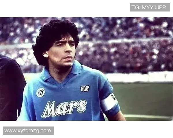 球场传奇与荣耀：足球明星的精彩瞬间与不朽足迹